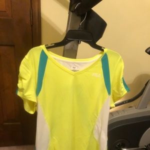 Fila Sport Women V Neck XL Top And Capri L